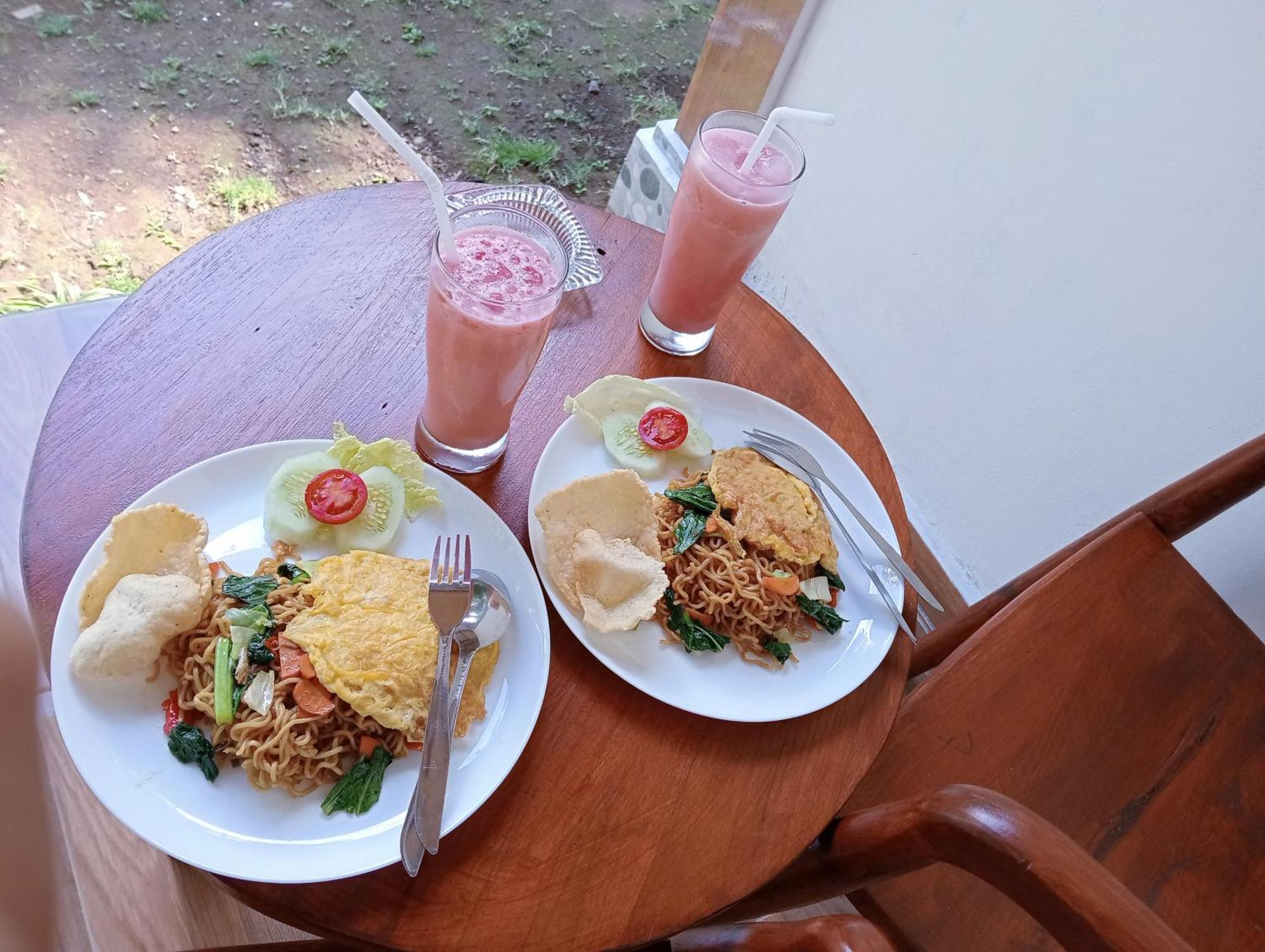 Jepun Homestay Lemukih سينغاراجا المظهر الخارجي الصورة