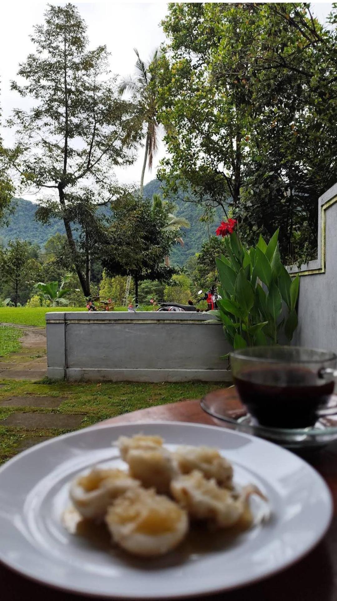 Jepun Homestay Lemukih سينغاراجا المظهر الخارجي الصورة